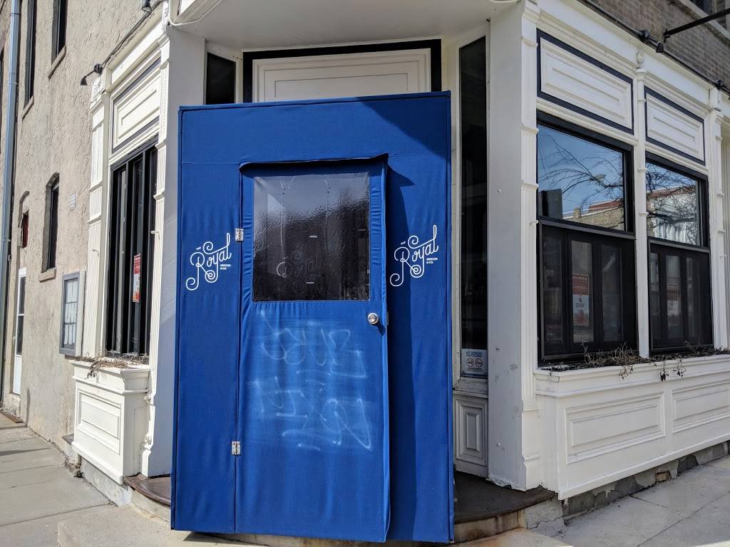 The Royal Grocer & Co. | restaurant | 2118 N Damen Ave, Chicago, IL 60647, USA | 7739047805 OR +1 773-904-7805