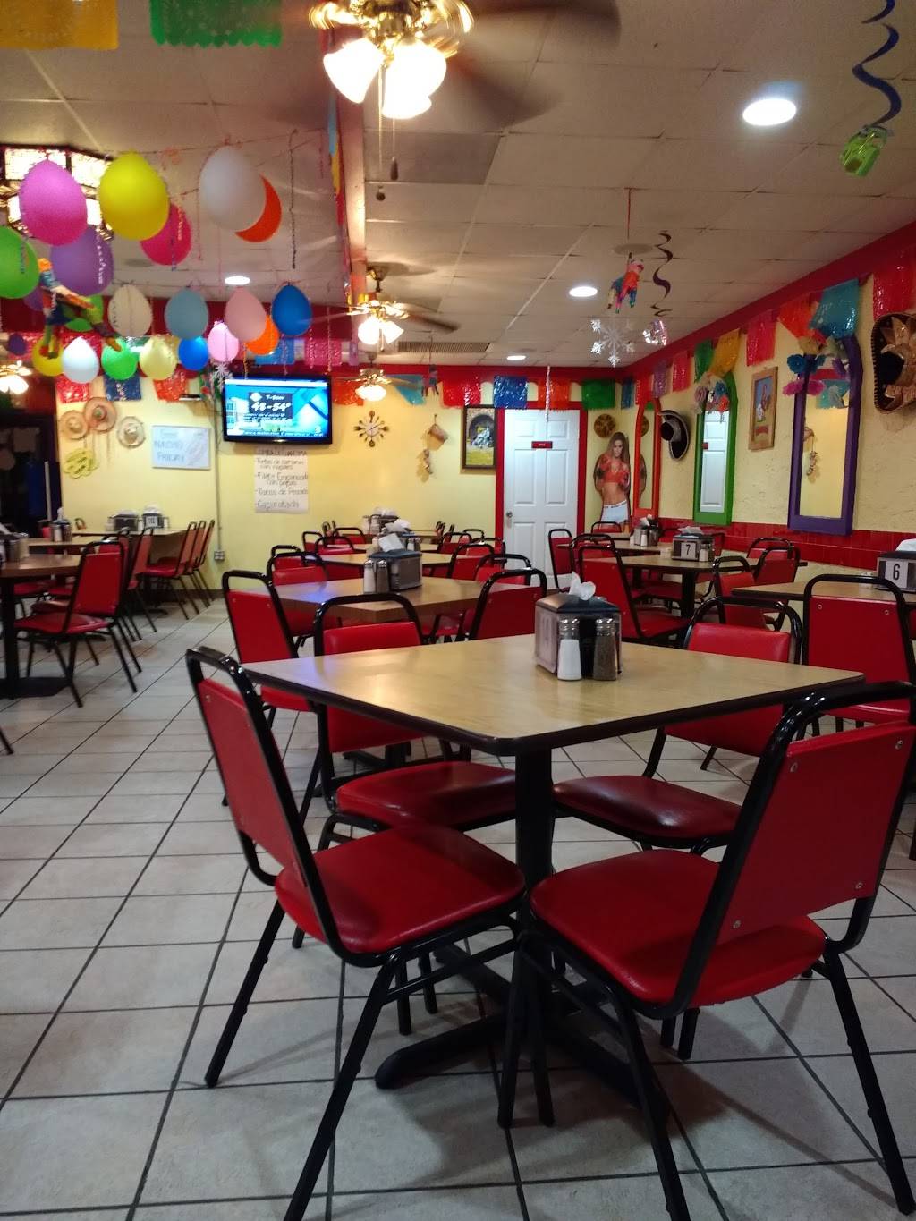Ricardos Mexican Grill | restaurant | 1300 Market St, Baytown, TX 77520, USA | 2814205901 OR +1 281-420-5901