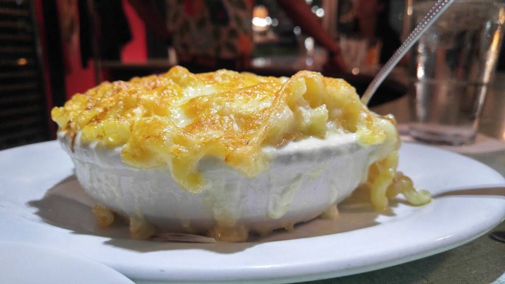 Pooles | restaurant | 426 S McDowell St, Raleigh, NC 27601, USA | 9198324477 OR +1 919-832-4477