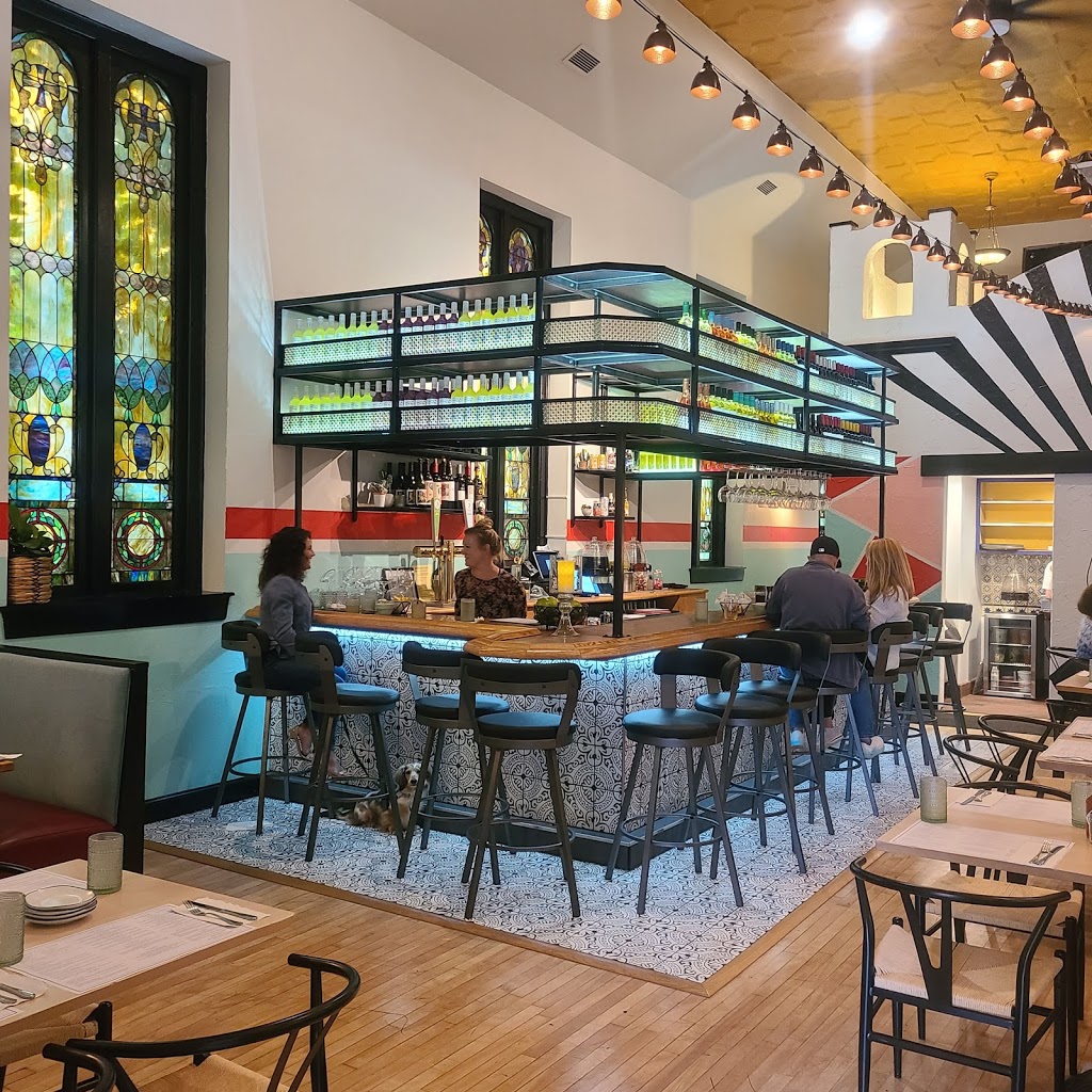 Luna Loca | restaurant | 304 E Onondaga St, Syracuse, NY 13202, USA | 3154750913 OR +1 315-475-0913