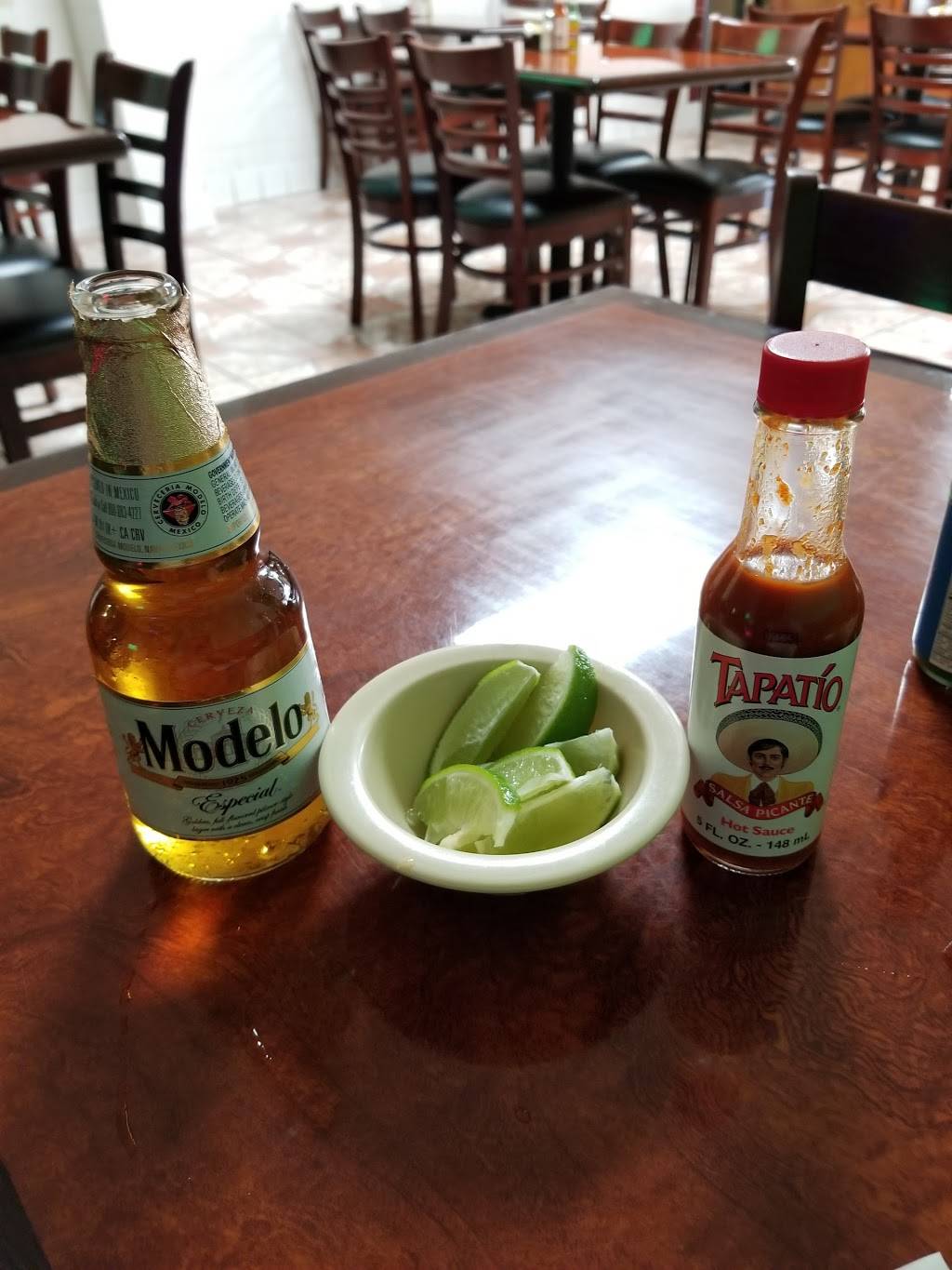 Nuevo Santaneco | restaurant | 3068 Pico Blvd, Los Angeles, CA 90006, USA | 3237345101 OR +1 323-734-5101