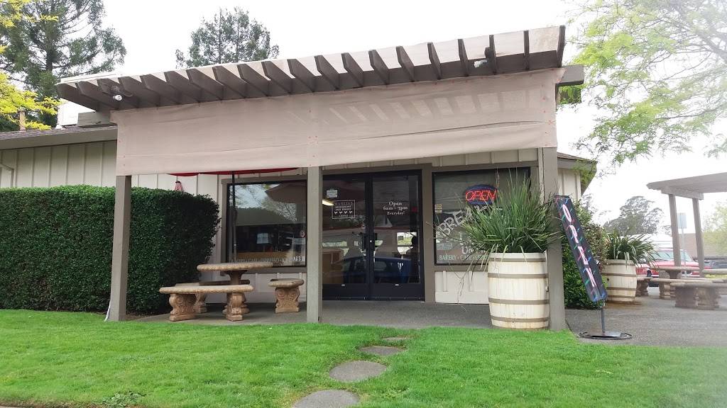 Marvins | restaurant | 7991 Old Redwood Hwy, Cotati, CA 94931, USA | 7076641720 OR +1 707-664-1720