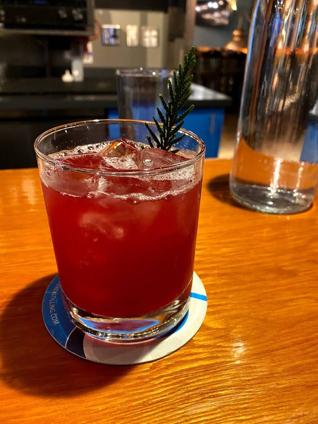 Bluewater Organic Distilling | restaurant | 1205 Craftsman Way #109, Everett, WA 98201, USA | 4254041408 OR +1 425-404-1408