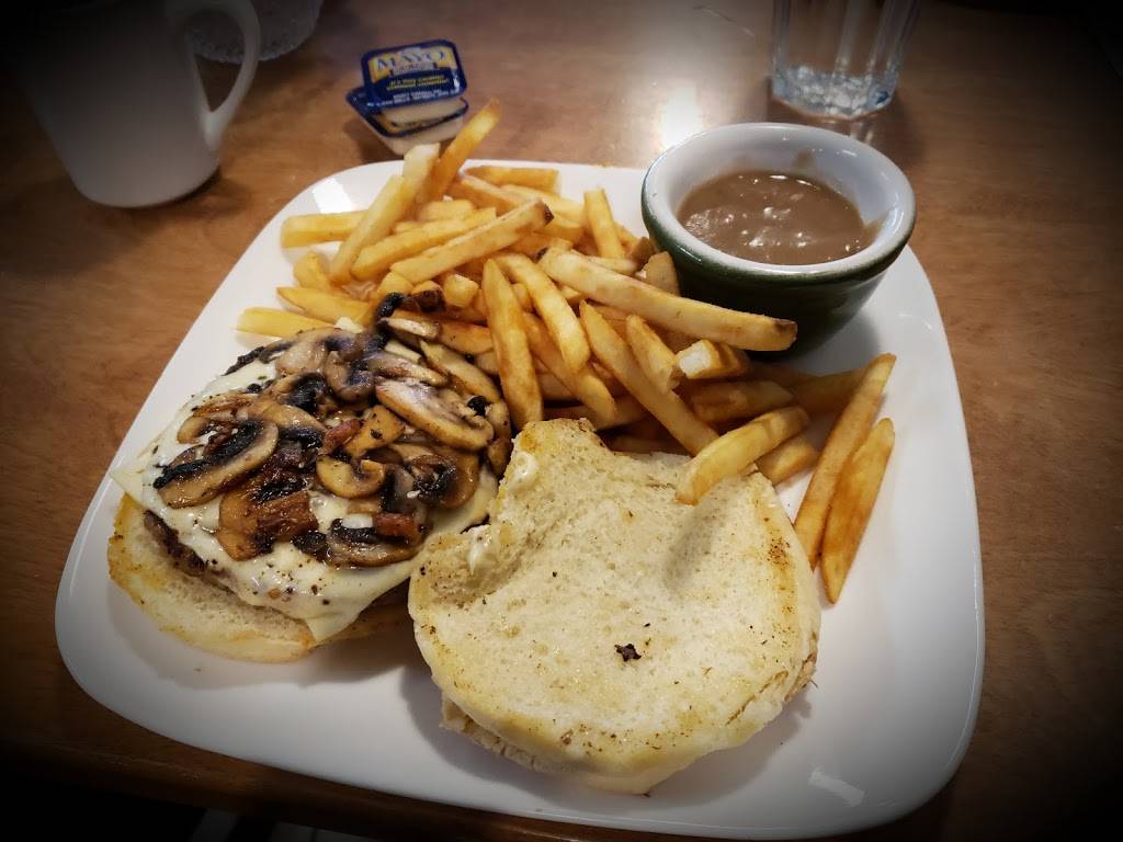 The Olive Restaurant | restaurant | 100 The East Mall Unit #4, Etobicoke, ON M8Z 5X2, Canada | 4162557714 OR +1 416-255-7714