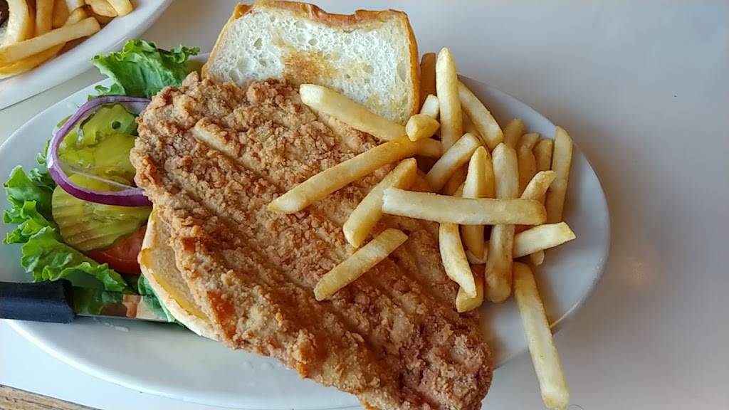 Big Muddys | restaurant | 710 N Front St #1, Burlington, IA 52601, USA | 3197531699 OR +1 319-753-1699