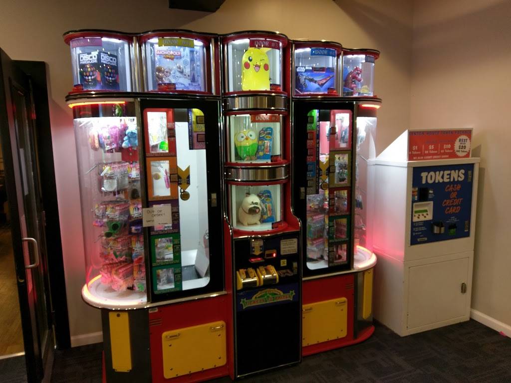 The Fenton House Restaurant | restaurant | 413 S Leroy St, Fenton, MI 48430, USA | 8106290661 OR +1 810-629-0661