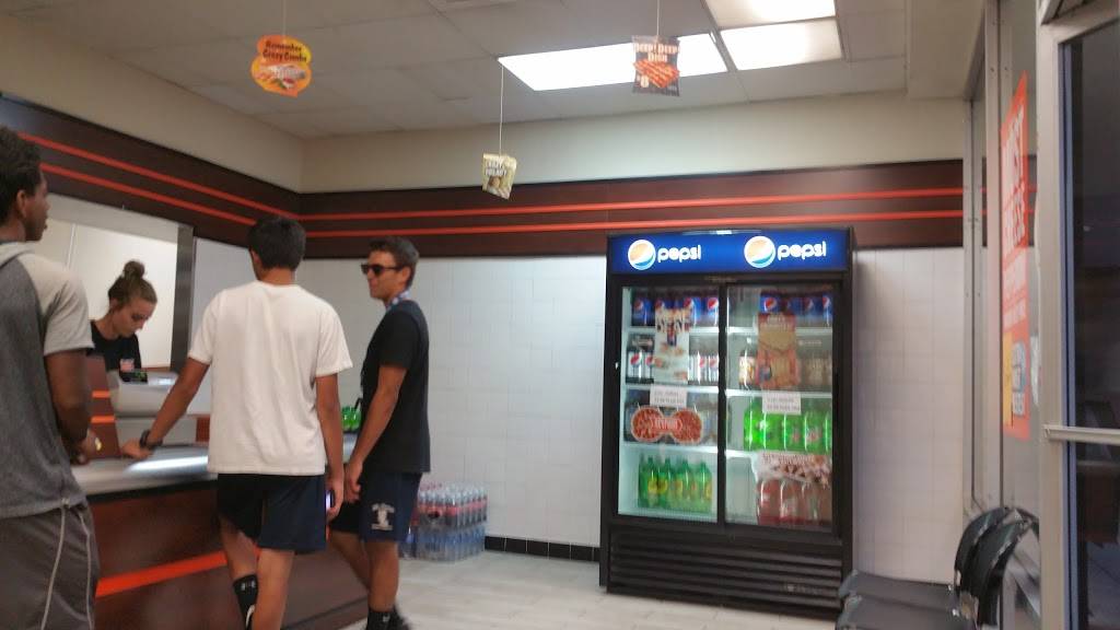 Little Caesars Pizza | meal takeaway | 1212 E Yorba Linda Blvd, Placentia, CA 92870, USA | 7149969600 OR +1 714-996-9600