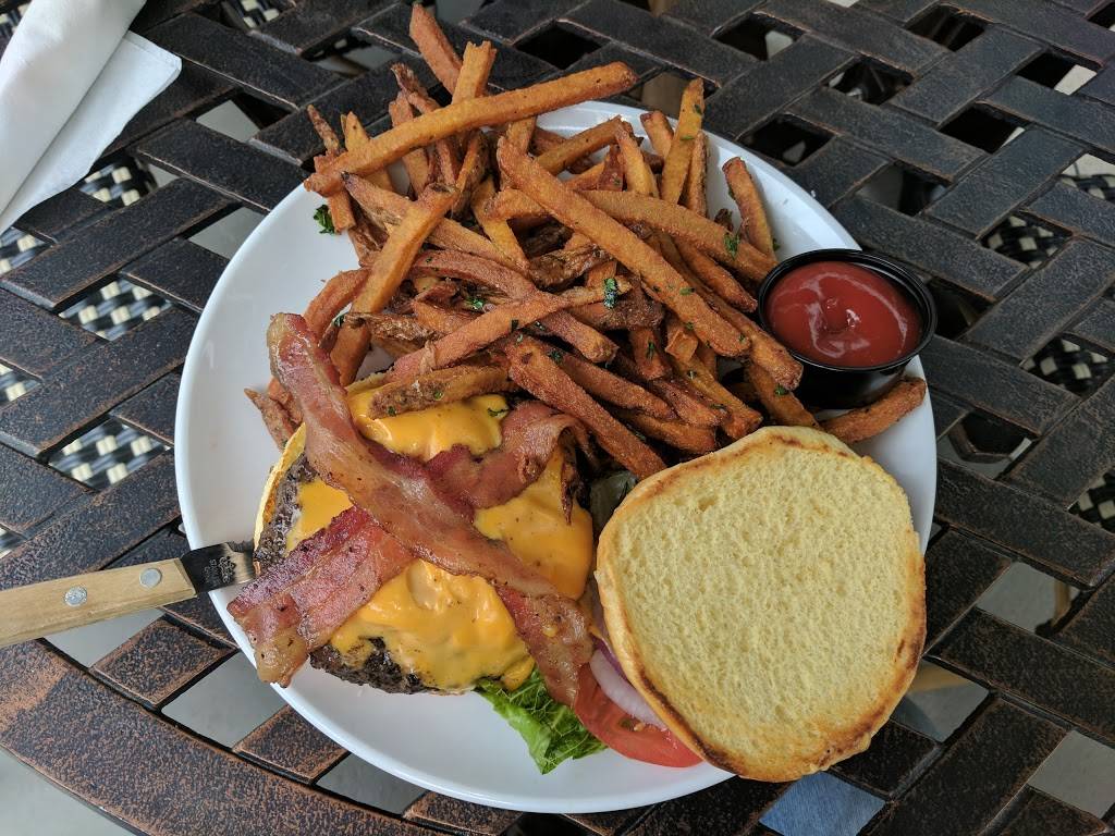 The Whelan | restaurant | 1133 Huff Rd NW, Atlanta, GA 30318, USA | 4042285164 OR +1 404-228-5164