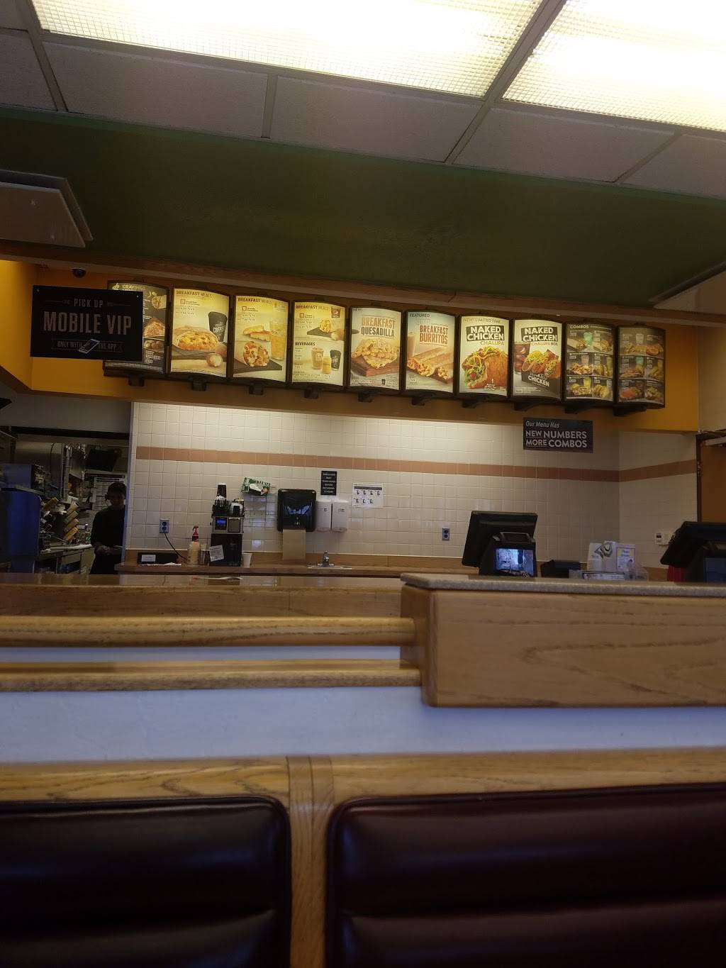 Taco Bell | meal takeaway | 32940 Michigan Ave, Wayne, MI 48184, USA | 7347287566 OR +1 734-728-7566