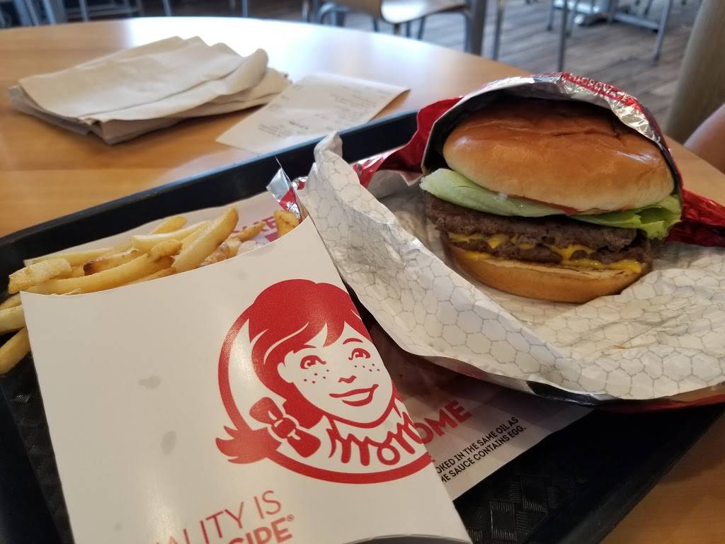 Wendys | restaurant | 2891 W 120th St, Hawthorne, CA 90250, USA | 3237772098 OR +1 323-777-2098