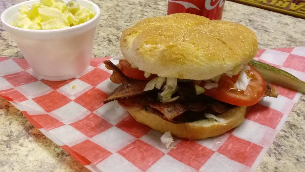 Red Men Club | restaurant | 211 E Main St, New Albany, IN 47150, USA | 8129445263 OR +1 812-944-5263