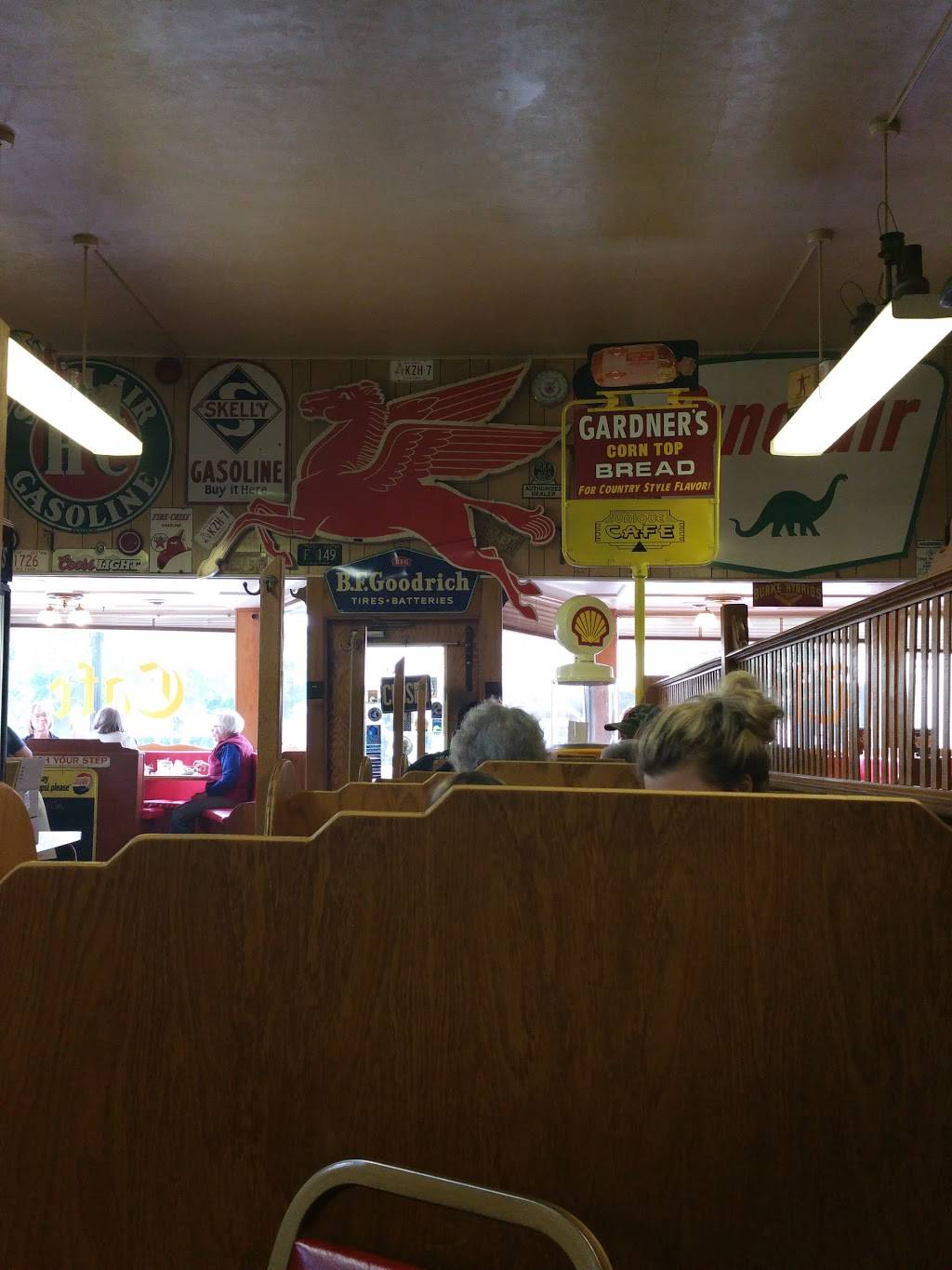 Unique Cafe | cafe | 1100 Wisconsin Ave, Boscobel, WI 53805, USA | 6083754465 OR +1 608-375-4465