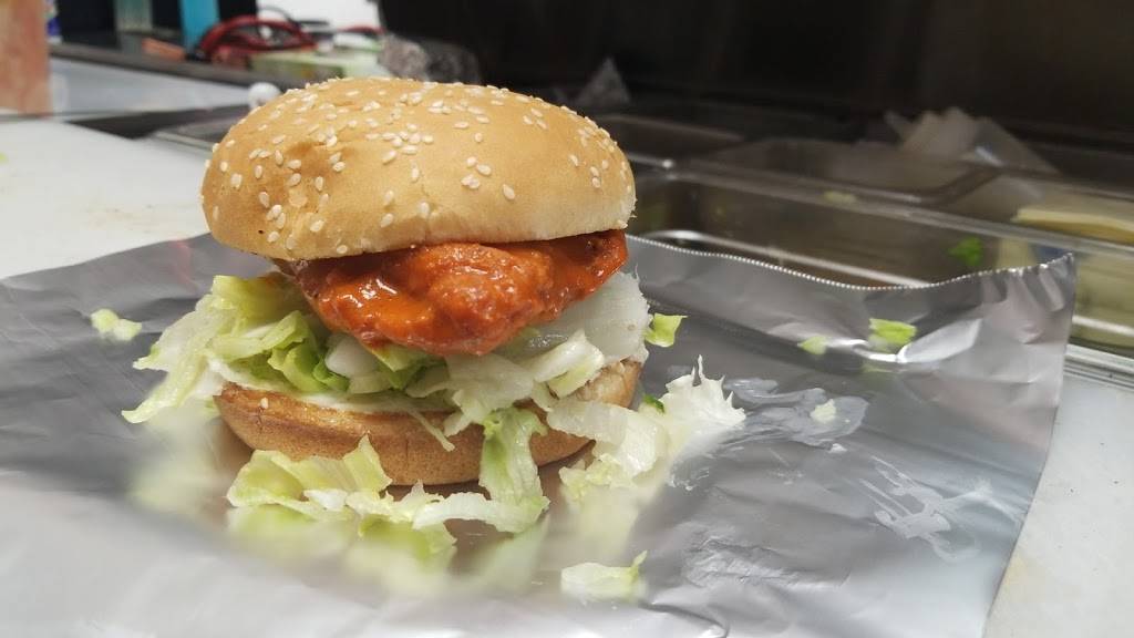 Tasty Pizza Chicken & Seafood | restaurant | 657 Lincoln Hwy E, Coatesville, PA 19320, USA | 4847845056 OR +1 484-784-5056