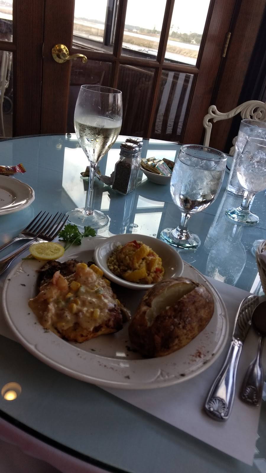 Anthonys Steak & Seafood | restaurant | 1217 Washington Ave, Ocean Springs, MS 39564, USA | 2288724564 OR +1 228-872-4564