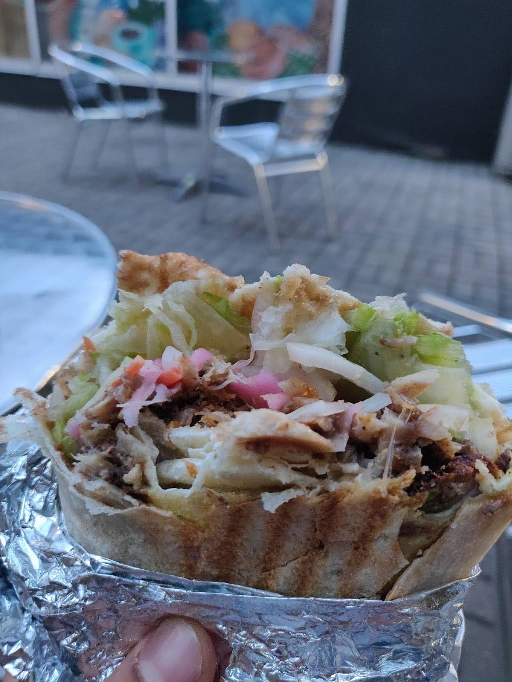 Flaming Stove | restaurant | 21 Davisville Ave, Toronto, ON M4S 1G3, Canada | 4166445051 OR +1 416-644-5051