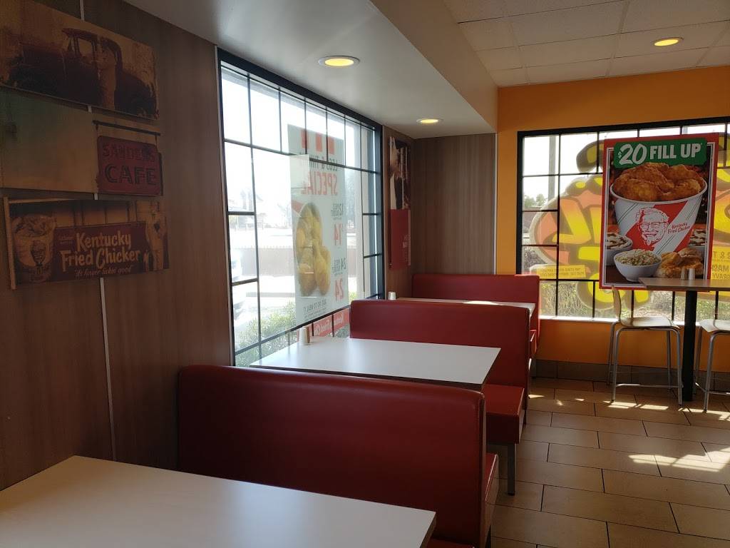 KFC | restaurant | 8050 E Indian School Rd, Scottsdale, AZ 85251, USA | 4807392908 OR +1 480-739-2908