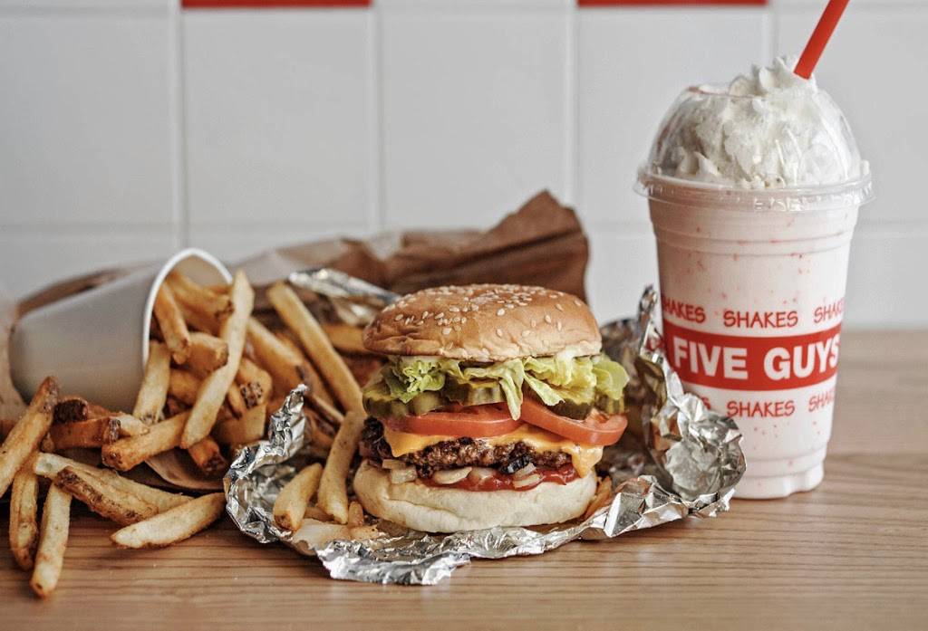 Five Guys | restaurant | 115 Turnpike St, North Andover, MA 01845, USA | 9786558380 OR +1 978-655-8380