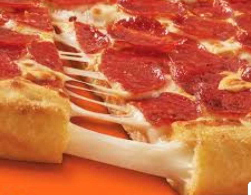 Little Caesars Pizza | meal takeaway | 11600 Gladiolus Dr, Fort Myers, FL 33908, USA | 2394372800 OR +1 239-437-2800