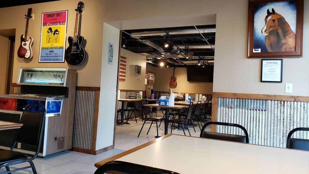 Trail Boss BBQ | restaurant | 207 W Broadway, Ashland, MO 65010, USA | 5734880227 OR +1 573-488-0227