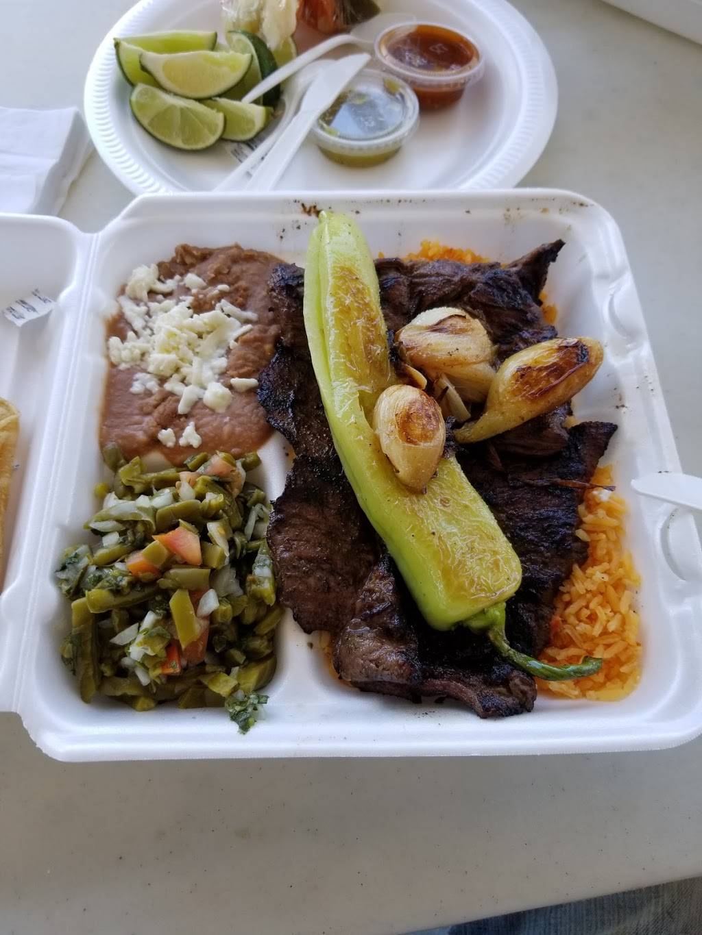 Taqueria Los Comales #8 | restaurant | 3661 S Archer Ave, Chicago, IL 60609, USA | 7738904307 OR +1 773-890-4307