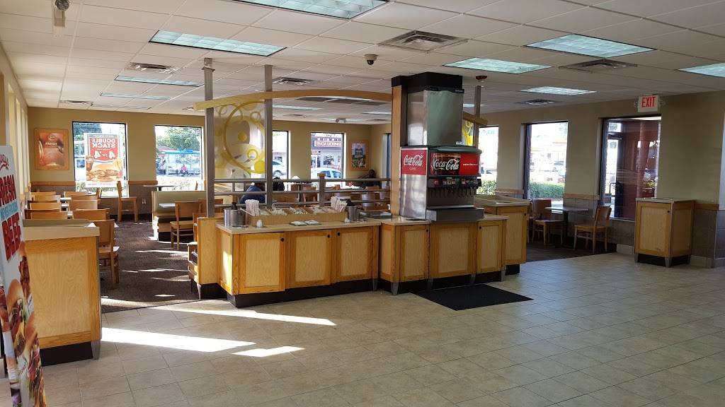 Wendys | restaurant | 12485 NW 7th Ave, Miami, FL 33168, USA | 3056856371 OR +1 305-685-6371