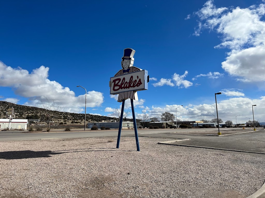 Blakes Lotaburger | restaurant | 629 U.S. Rt. 66, Milan, NM 87021, USA | 5052874023 OR +1 505-287-4023