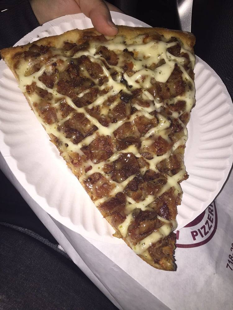 Enzos | restaurant | 1623 Oriental Blvd, Brooklyn, NY 11235, USA | 7187439056 OR +1 718-743-9056