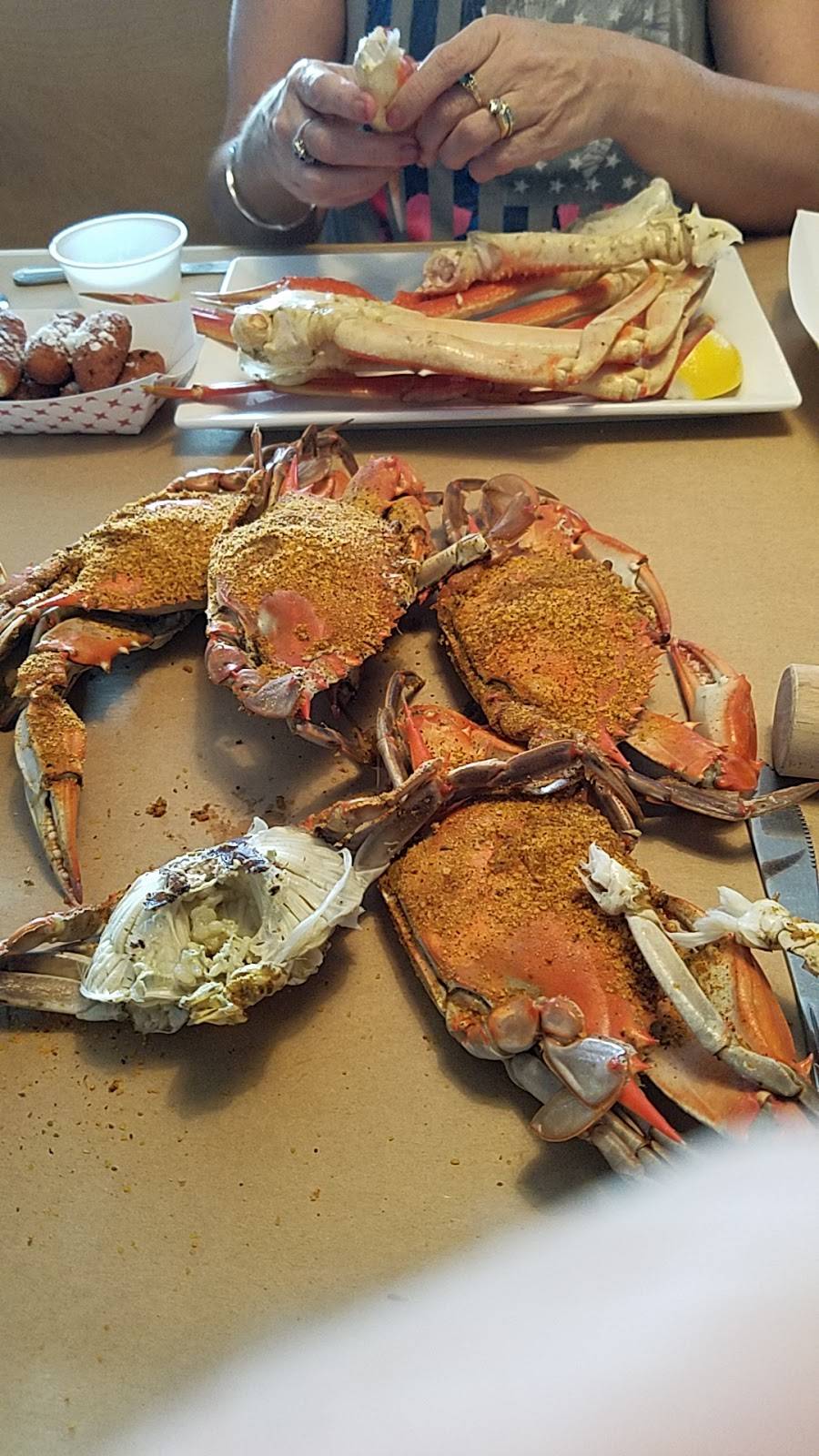 Bethany Oyster House | restaurant | 210 Garfield Pkwy, Bethany Beach, DE 19930, USA | 3025372020 OR +1 302-537-2020