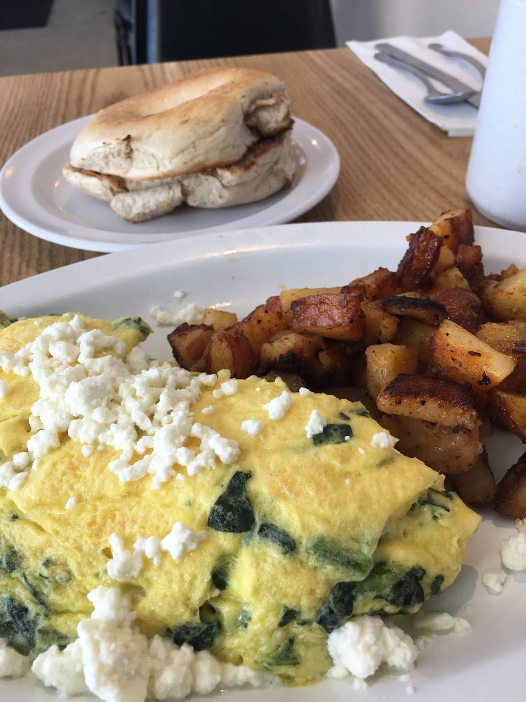 J Ps Bagel Place | restaurant | 2649 Hollywood Blvd, Hollywood, FL 33020, USA | 9549219483 OR +1 954-921-9483