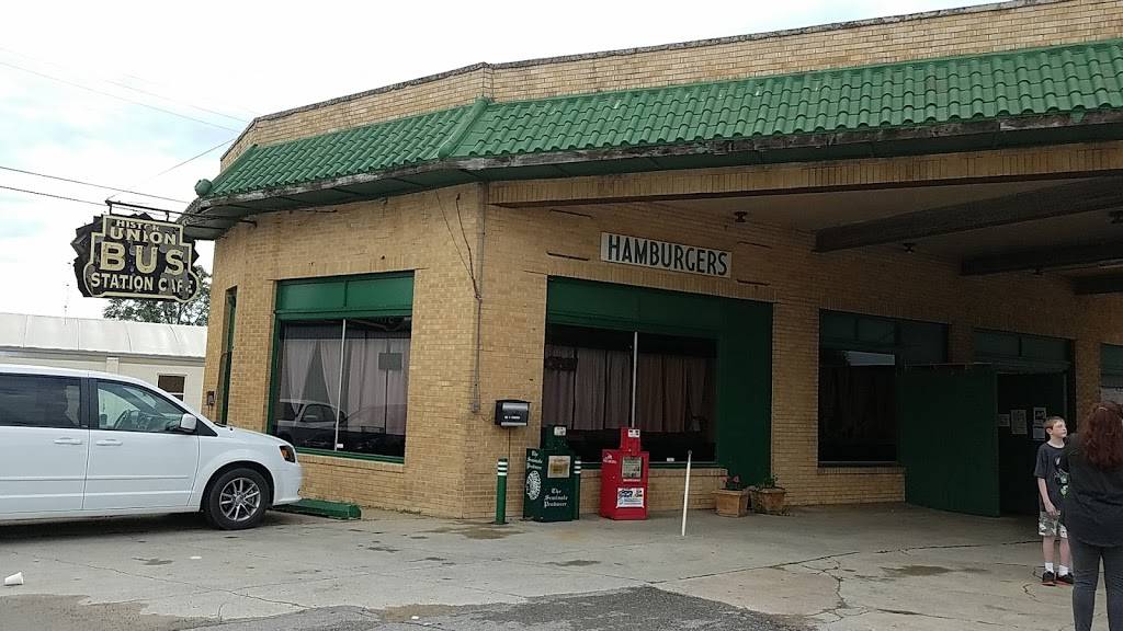 Bus Station Cafe | cafe | 411 E Broadway, Seminole, OK 74868, USA | 4053829997 OR +1 405-382-9997