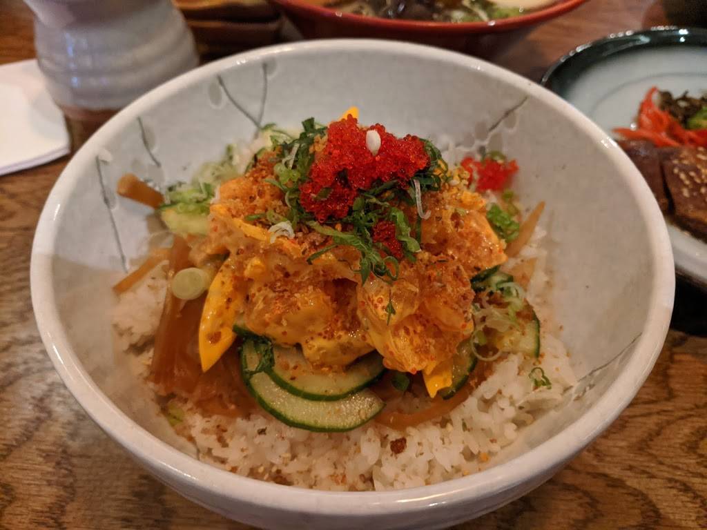 Nom Nom Japanese Kitchen | restaurant | 35 W Lancaster Ave, Paoli, PA 19301, USA | 6102322608 OR +1 610-232-2608