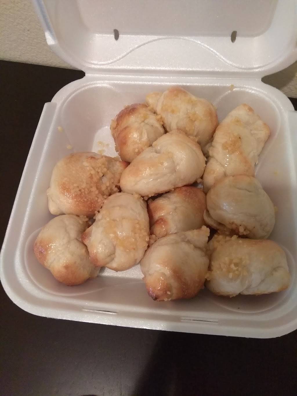 San Remo Pizzeria and Restaurant | restaurant | 6426 N U.S. Hwy 41, Apollo Beach, FL 33572, USA | 8136459742 OR +1 813-645-9742