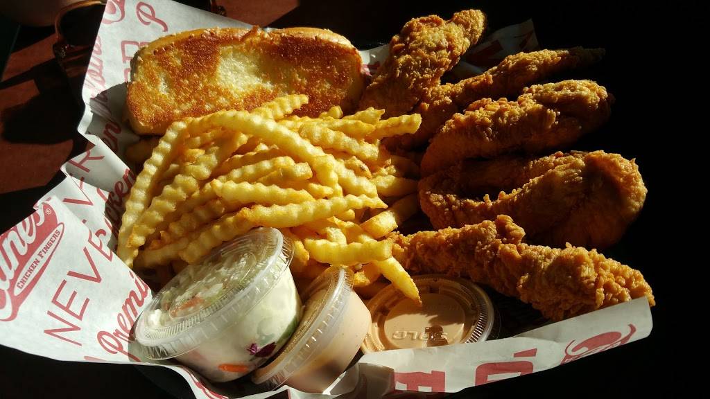 Raising Canes Chicken Fingers | meal takeaway | 9581 Sawmill Pkwy, Powell, OH 43065, USA | 6143894968 OR +1 614-389-4968