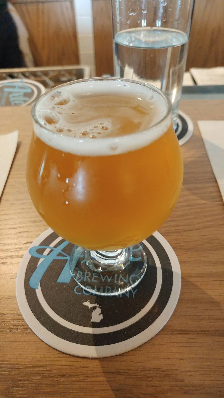 Axle Brewing Co. Livernois Tap | restaurant | 567 Livernois, Ferndale, MI 48220, USA | 2482842422 OR +1 248-284-2422