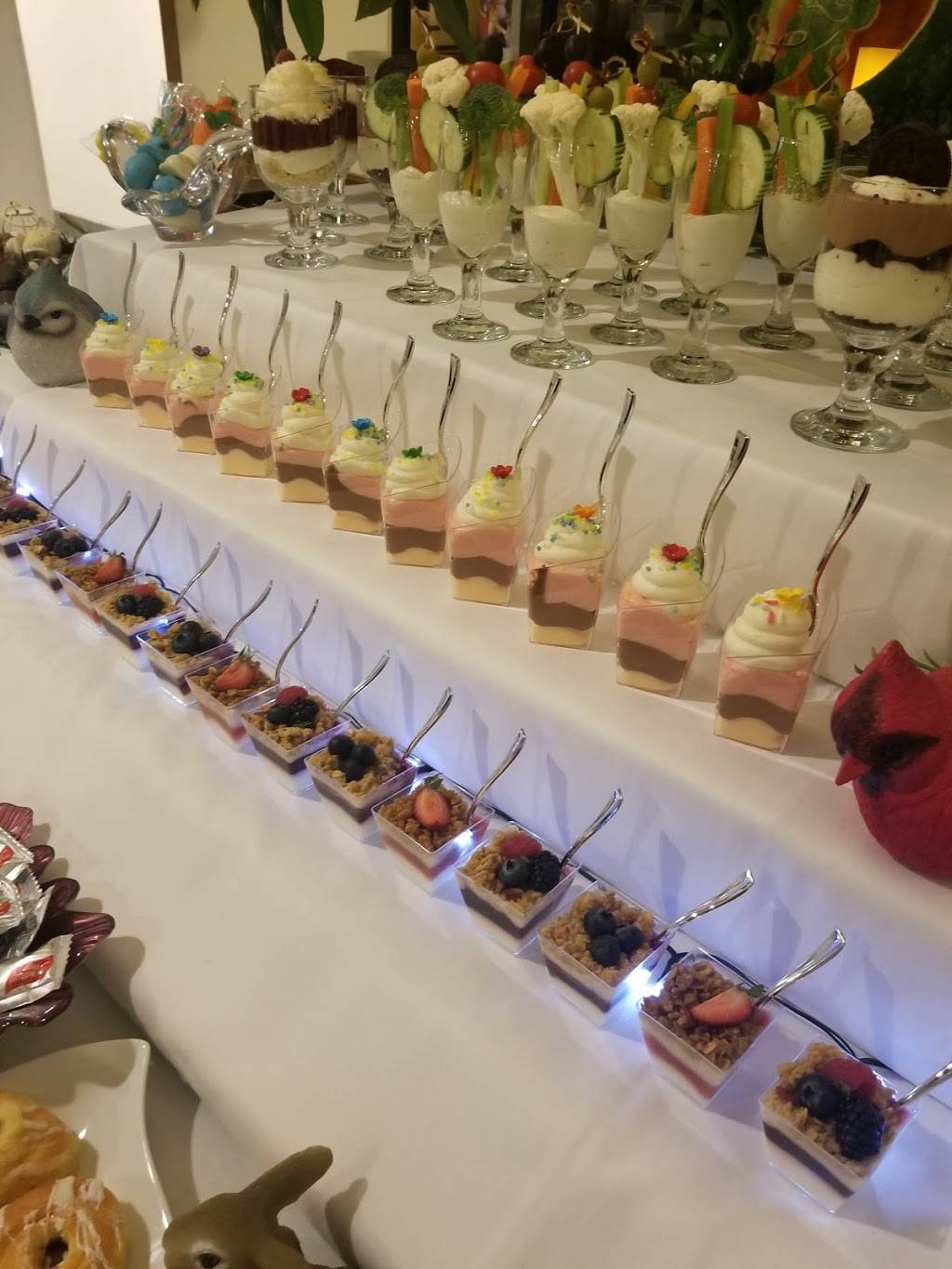 Robinhill Restaurant | restaurant | 16499, 16441 Old U.S. 27, Lansing, MI 48906, USA | 5173720217 OR +1 517-372-0217