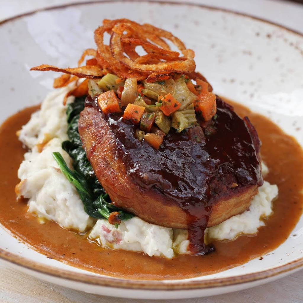 Lazy Dog Restaurant & Bar | restaurant | 20030 Northwest Fwy, Houston, TX 77065, USA | 7135975347 OR +1 713-597-5347