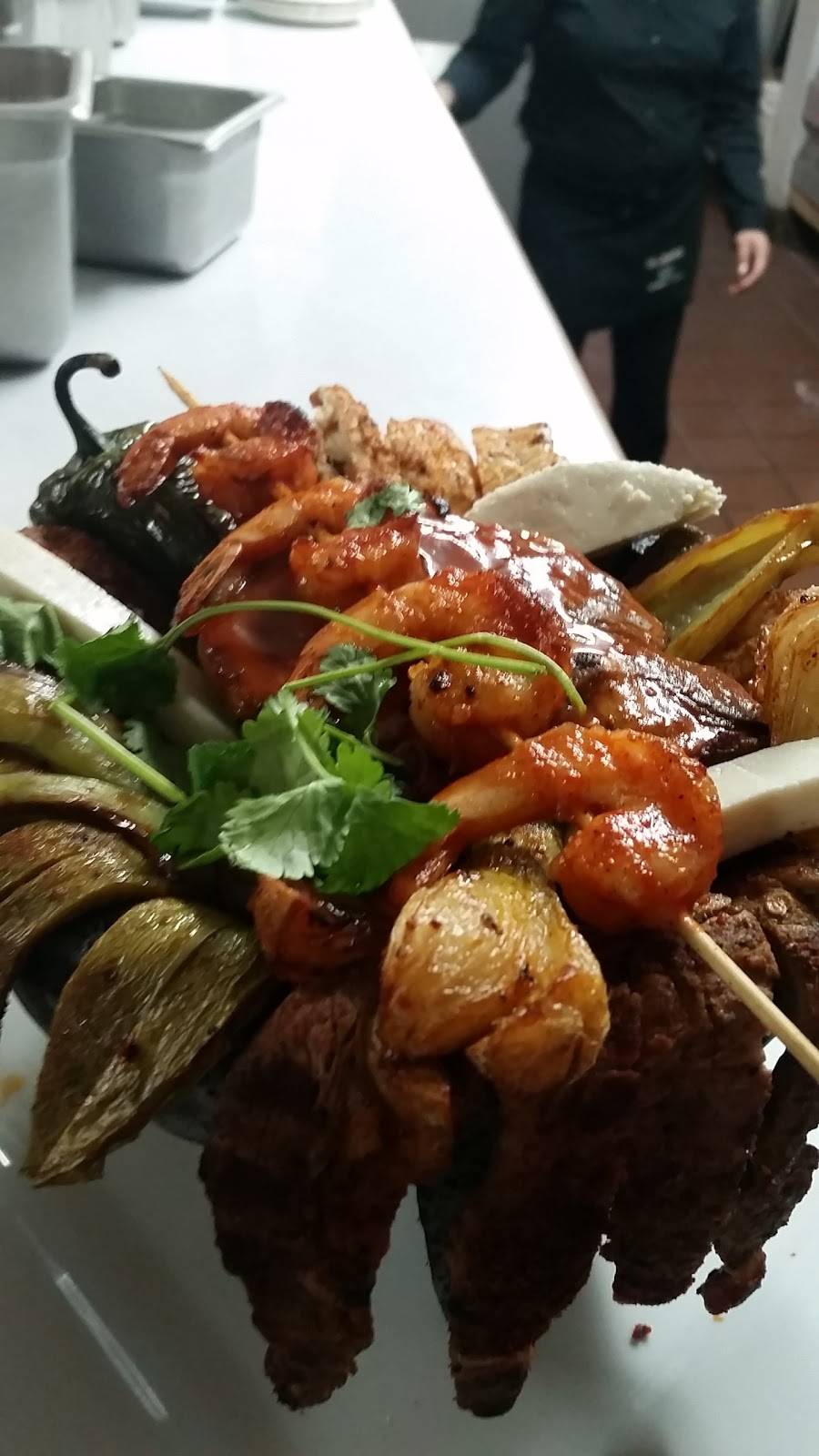 Agave Loco Mexican Grill | restaurant | 1032 Opelika Rd, Auburn, AL 36830, USA | 3348260150 OR +1 334-826-0150