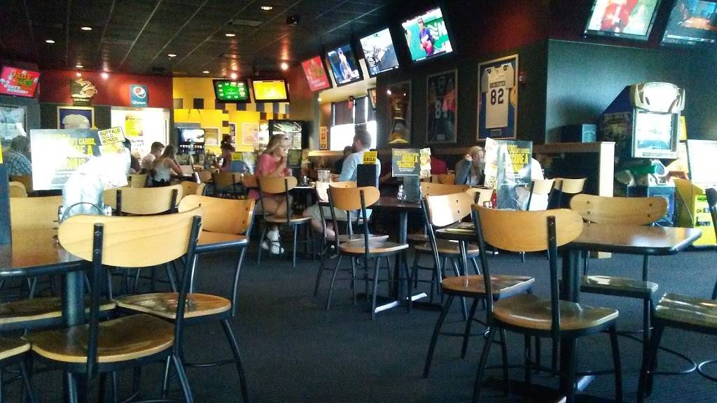 Buffalo Wild Wings | meal takeaway | 1234 Walton Blvd, Rochester Hills, MI 48307, USA | 2486513999 OR +1 248-651-3999