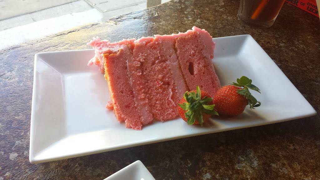 Azucena Corner Deli | restaurant | 100 E Forsyth St, Jacksonville, FL 32202, USA | 9046267600 OR +1 904-626-7600