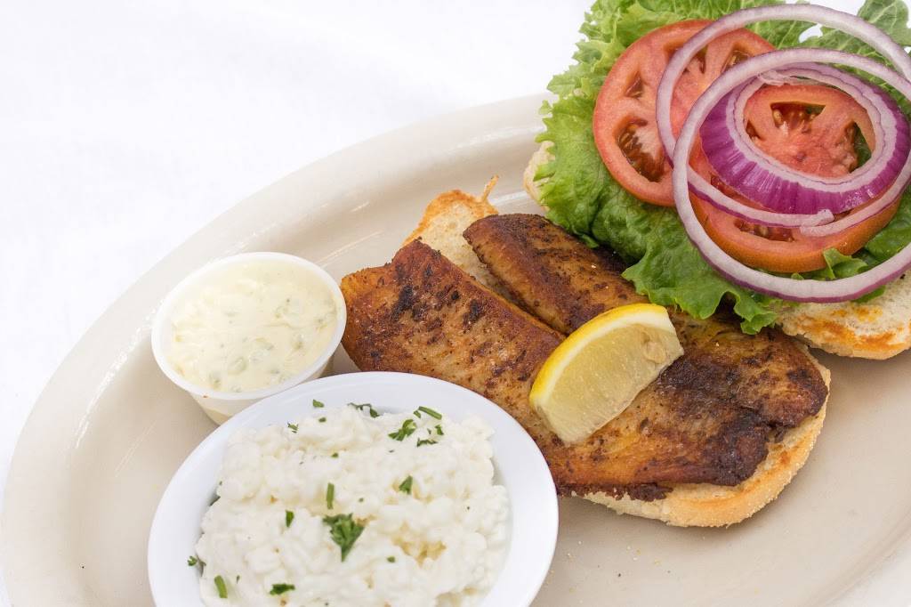 Dillons KC BBQ Arrowhead | restaurant | 20585 N 59th Ave, Glendale, AZ 85308, USA | 6235668100 OR +1 623-566-8100