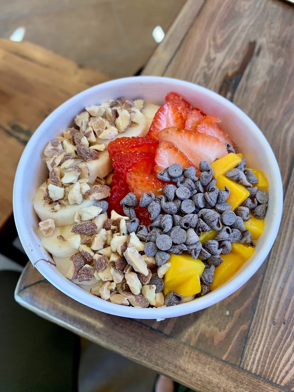 Ubatuba Acai - Valencia | restaurant | 24303 Town Center Dr Suite 130, Valencia, CA 91355, USA | 6612896919 OR +1 661-289-6919