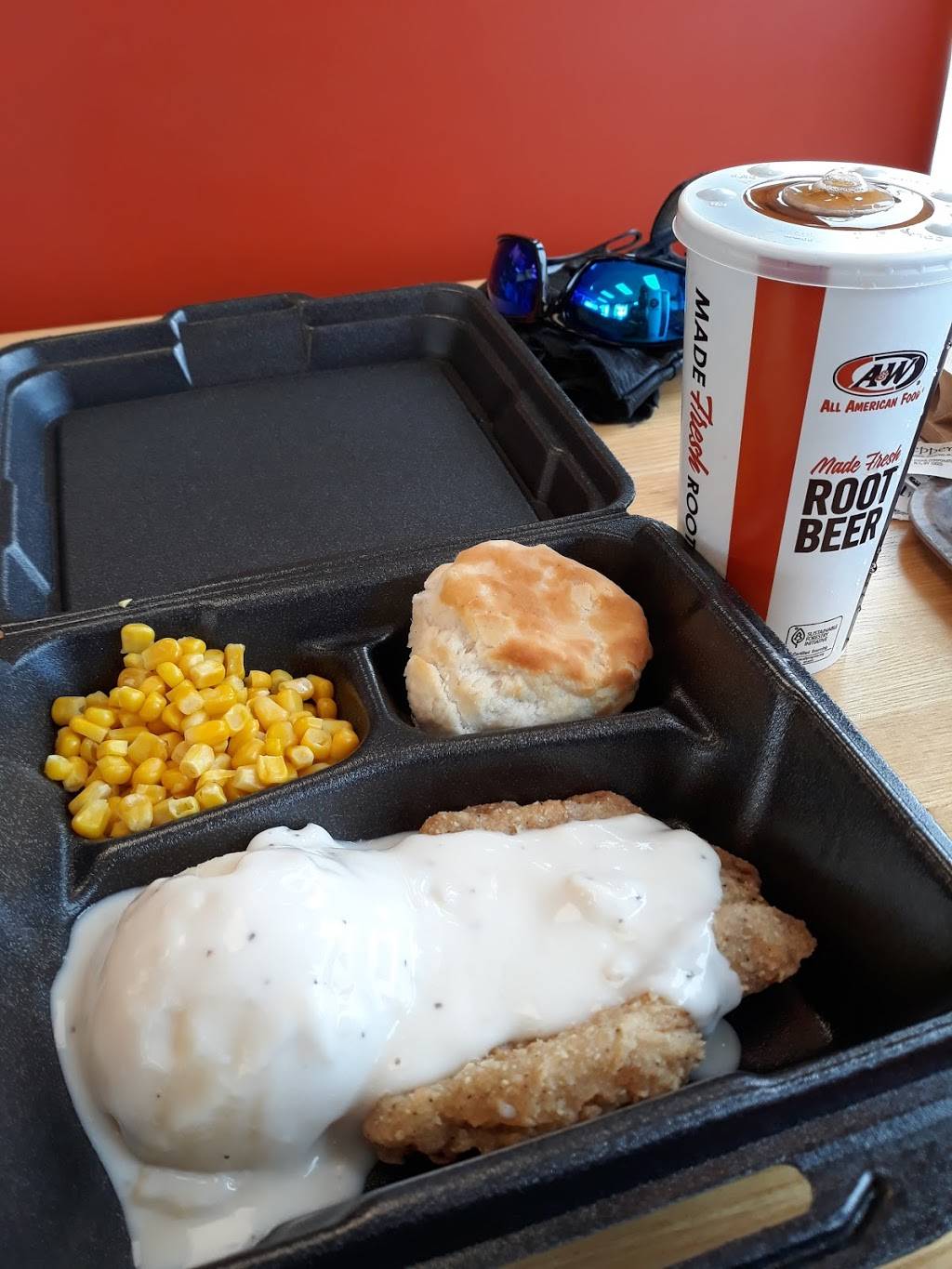 A&W Restaurant | restaurant | 1551 S Havana St, Aurora, CO 80012, USA | 3037551196 OR +1 303-755-1196