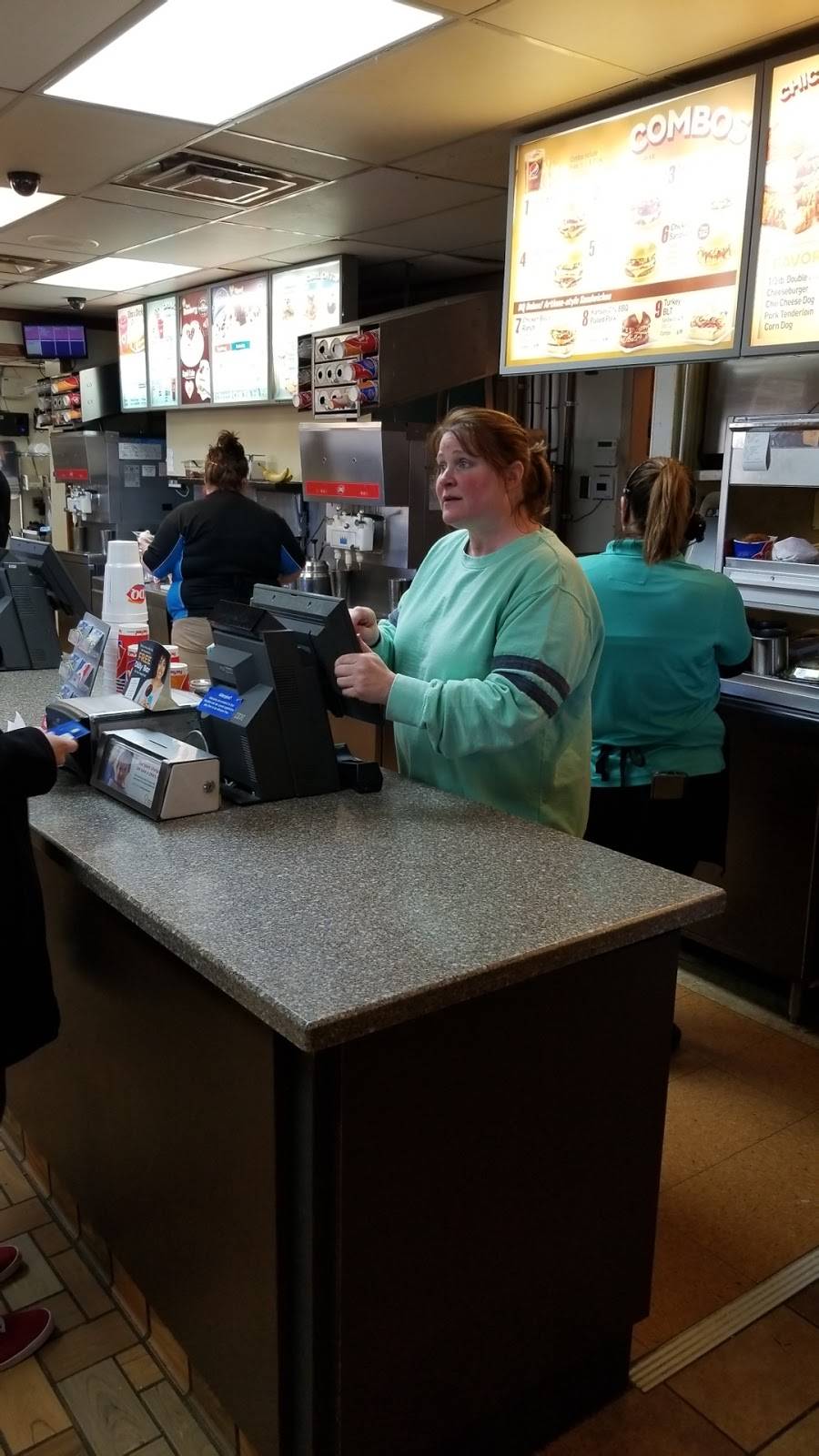 Dairy Queen Grill & Chill | restaurant | 705 W Main St, Delphi, IN 46923, USA | 7655643583 OR +1 765-564-3583