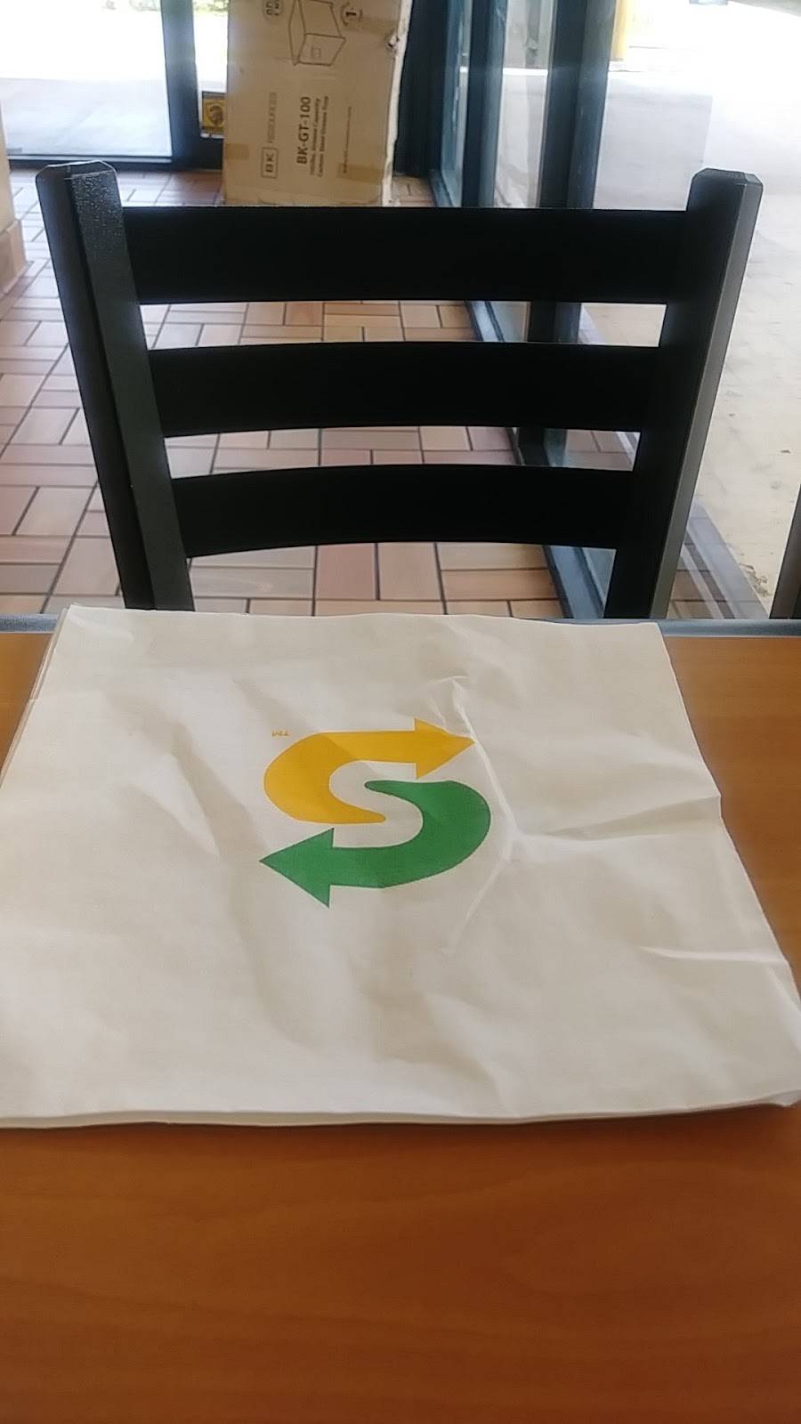 Subway | meal takeaway | 21453 NW 2nd Ave Unit D1, Miami Gardens, FL 33169, USA | 3056523111 OR +1 305-652-3111