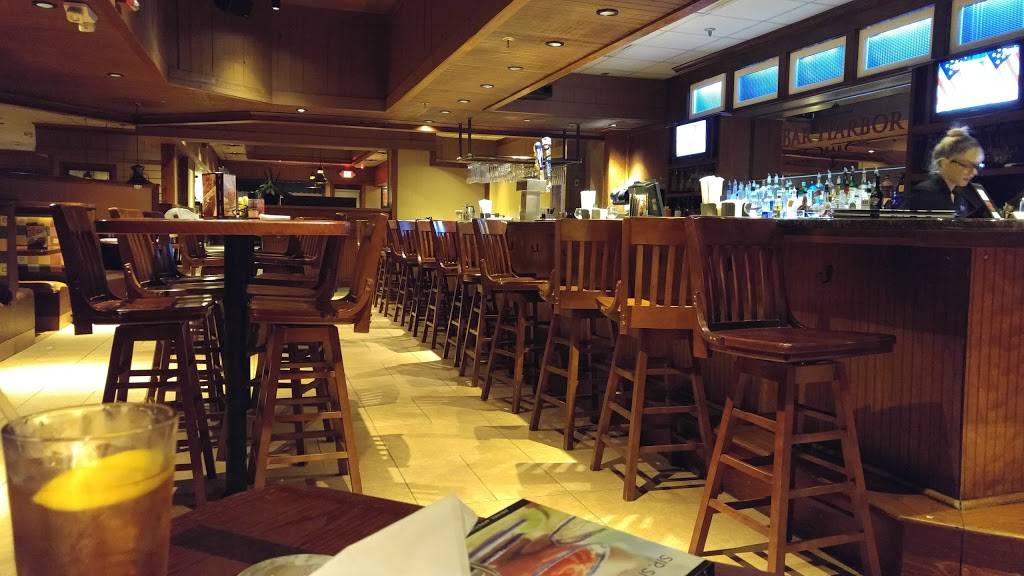 Red Lobster | restaurant | 10500 E Ulmerton Rd, Largo, FL 33771, USA | 7275815272 OR +1 727-581-5272