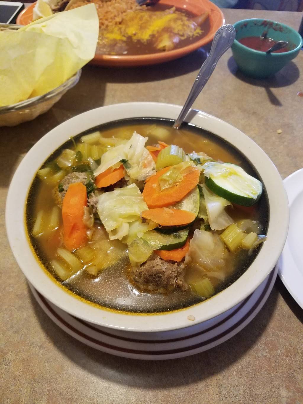 El Nuevo Mexicali II | restaurant | 640 N Prospect St, Porterville, CA 93257, USA | 5597816434 OR +1 559-781-6434