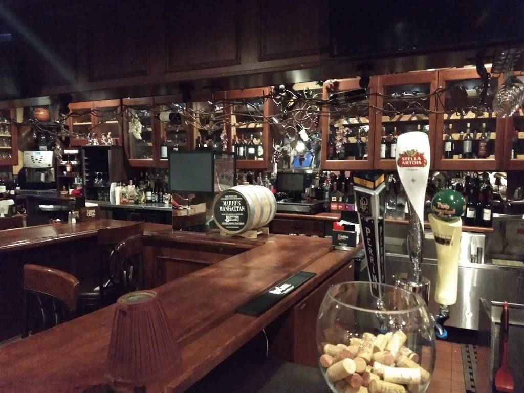 Marios Restaurant | restaurant | 4222 2nd Ave, Detroit, MI 48201, USA | 3138321616 OR +1 313-832-1616