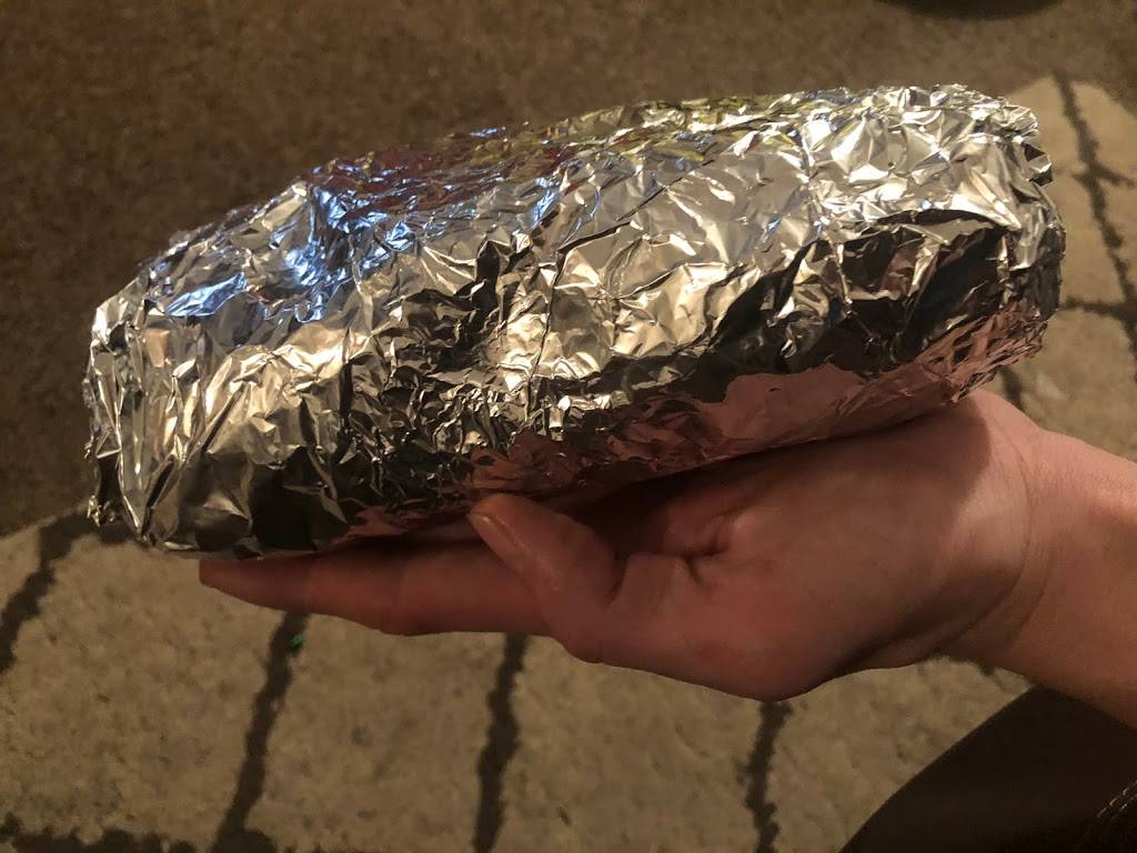 Chipotle Mexican Grill | restaurant | 16729 Lorain Ave, Cleveland, OH 44111, USA | 2164723209 OR +1 216-472-3209