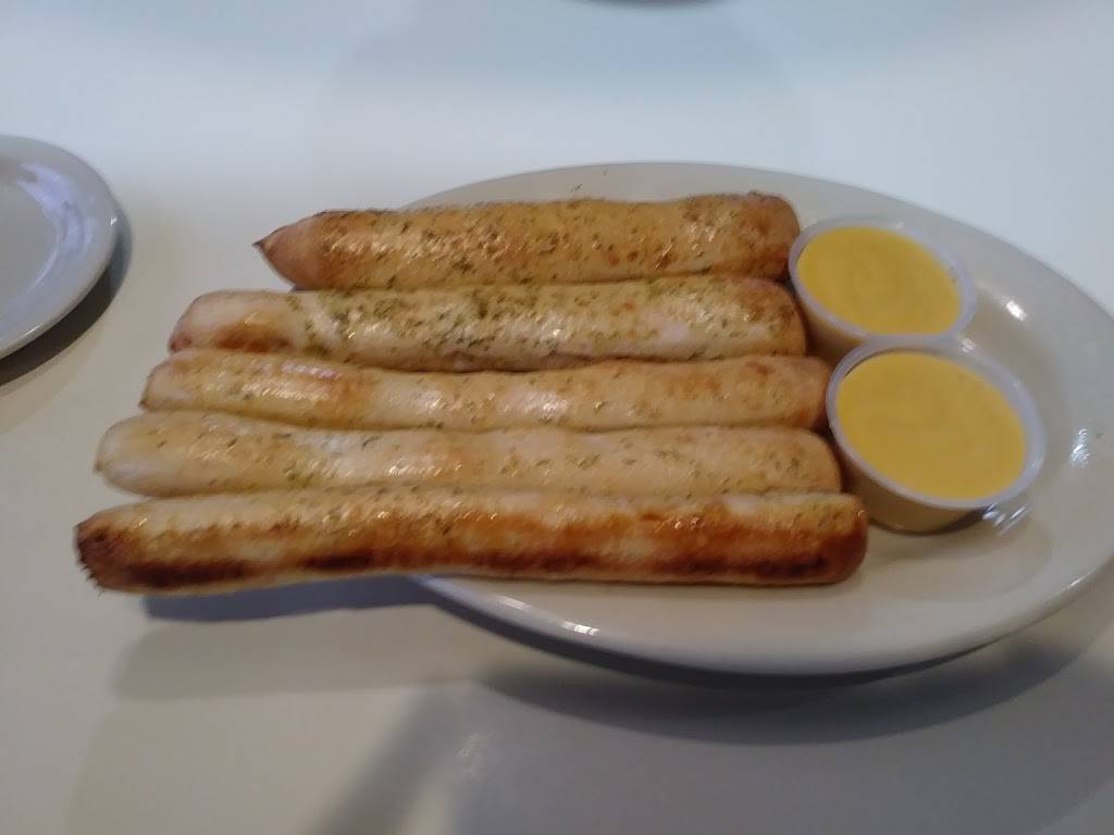 Pizza King | meal delivery | 30 W Grand Ave, Anderson, IN 46012, USA | 7656428021 OR +1 765-642-8021