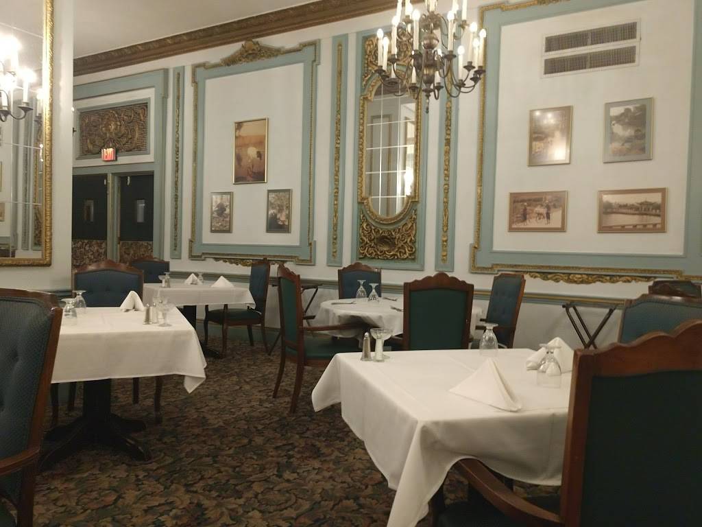 Peking Chinese and American Restaurant | restaurant | 221 Scott St, Wausau, WI 54403, USA | 7158428080 OR +1 715-842-8080